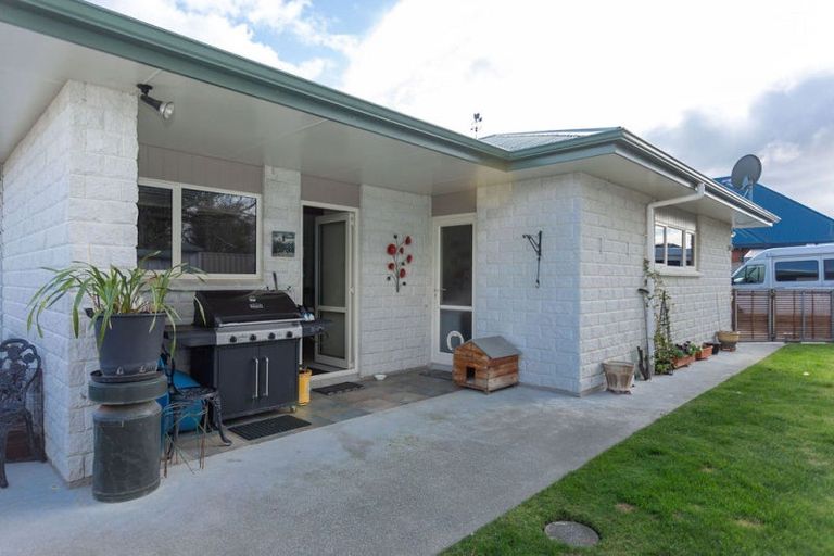 Photo of property in 118 Guy Street, Dannevirke, 4930