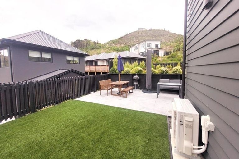 Photo of property in 3 Holystone Road, Whitby, Porirua, 5024