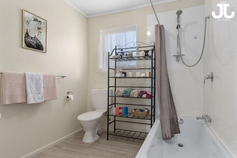 Photo of property in 38b Kaitemako Road, Welcome Bay, Tauranga, 3112