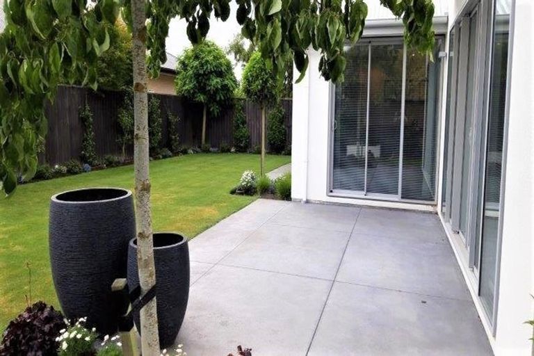 Photo of property in 11 Riverbank Road, Northwood, Christchurch, 8051