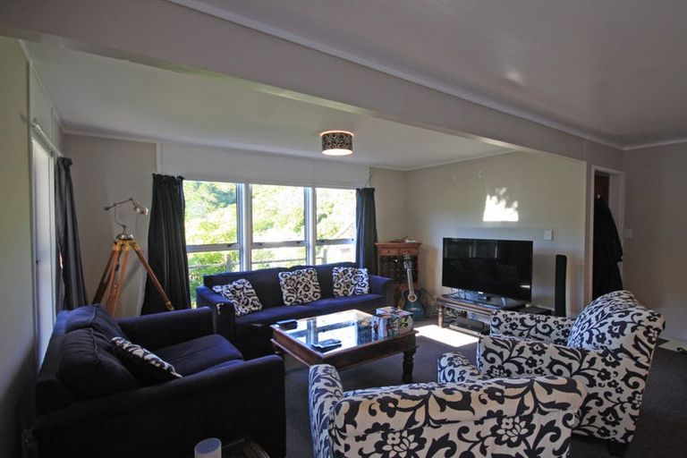 Photo of property in 65 South Karori Road, Karori, Wellington, 6012