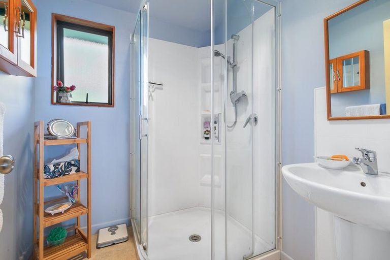 Photo of property in 10 Dellys Grove, Levin, 5510