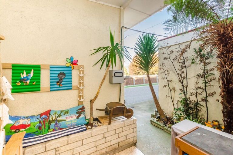 Photo of property in 14 Middleton Road, Paraparaumu Beach, Paraparaumu, 5032