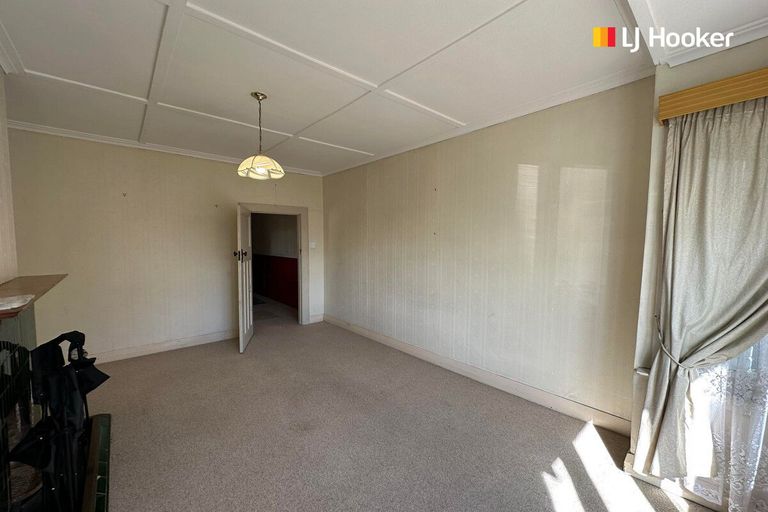 Photo of property in 35 Macandrew Road, Careys Bay, Port Chalmers, 9023
