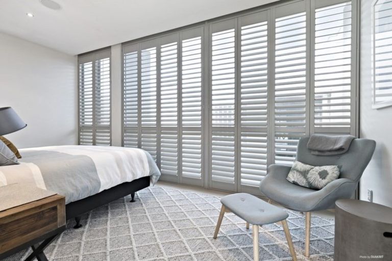 Photo of property in Sanctum Apartment, 10 Ebor Street, Te Aro, Wellington, 6011