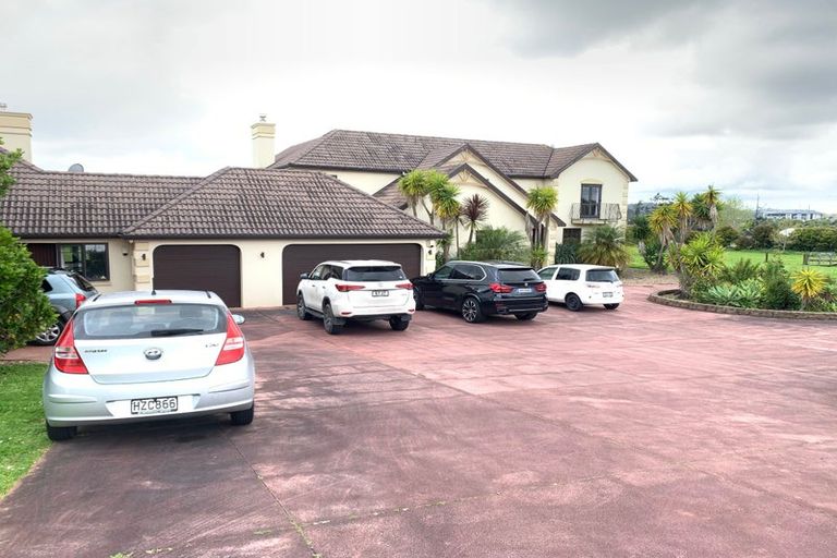 Photo of property in 28 Ockleston Landing, Hobsonville, Auckland, 0618