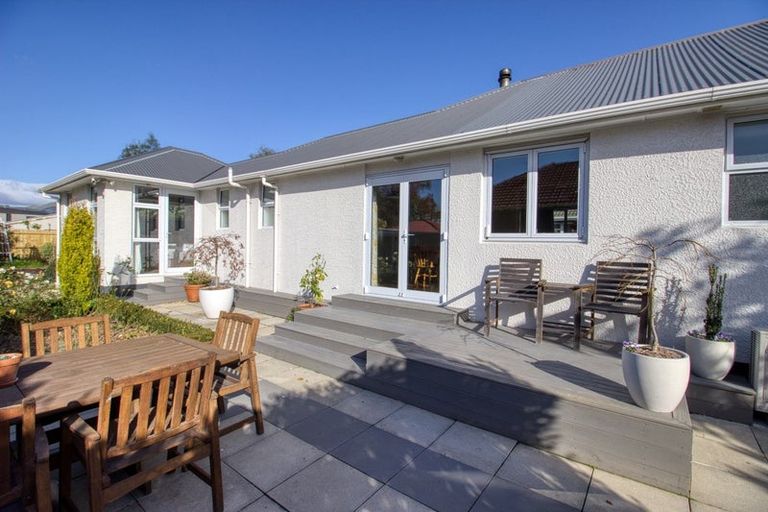 Photo of property in 38 Evesham Crescent, Spreydon, Christchurch, 8024