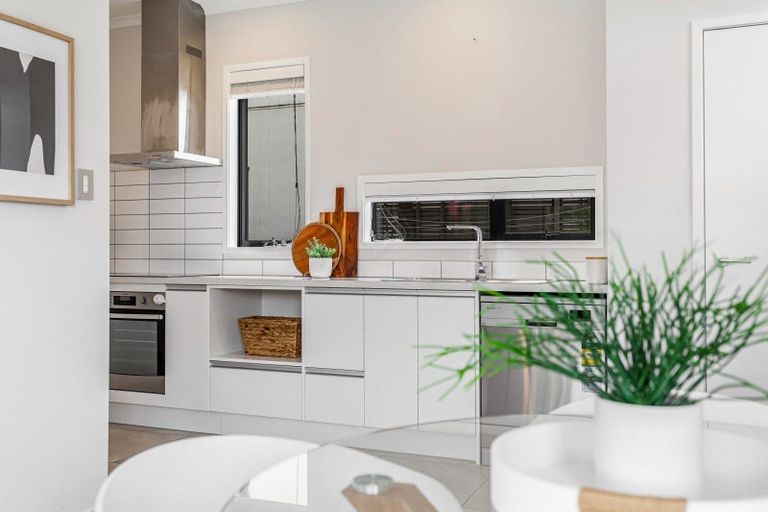 Photo of property in 2 Sidney Wallingford Way, Hobsonville, Auckland, 0616