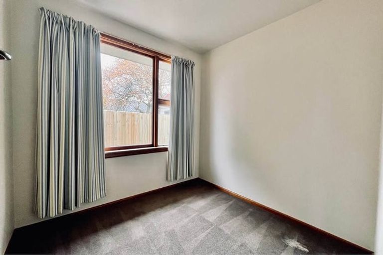 Photo of property in 302 Wigram Road, Wigram, Christchurch, 8025