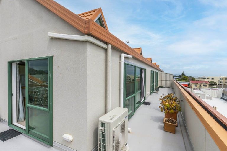 Photo of property in 3b/25 Maclean Street, Paraparaumu Beach, Paraparaumu, 5032