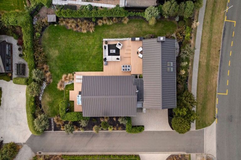 Photo of property in 6 Jacks Point Rise, Jacks Point, Queenstown, 9371