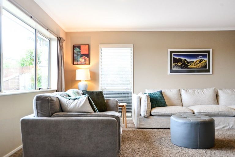 Photo of property in 27 Heathfield Avenue, Huntington, Hamilton, 3210