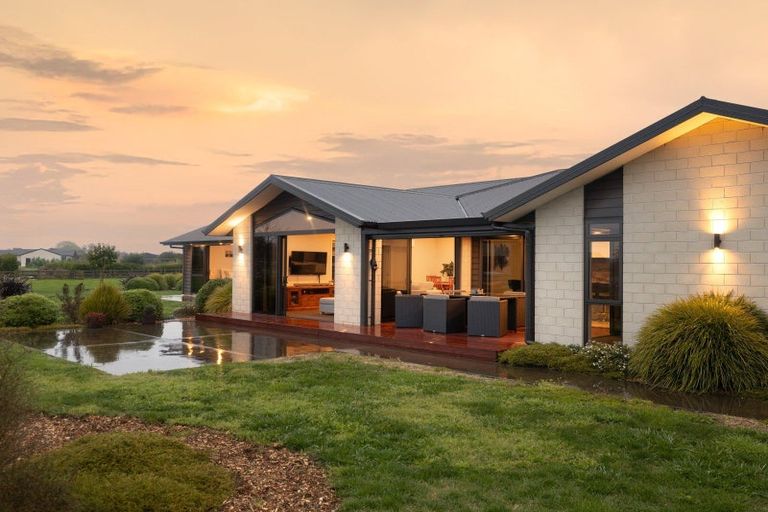 Photo of property in 14 Captain Stone Road, Te Kowhai, Hamilton, 3288