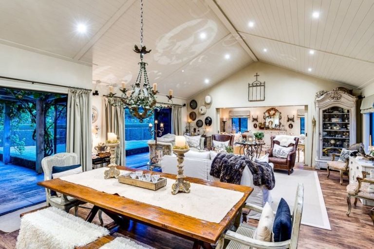 Photo of property in 99 Kent Terrace, Taradale, Napier, 4112