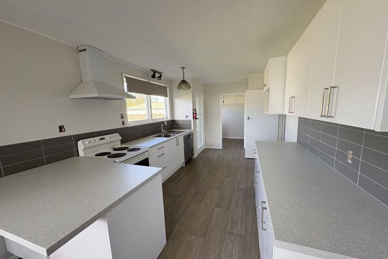 Photo of property in 3 Lichfield Crescent, Tamatea, Napier, 4112