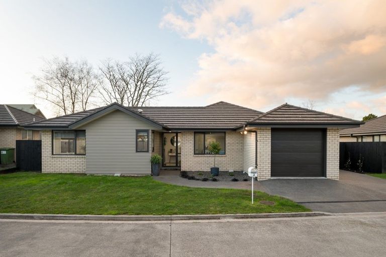 Photo of property in 3 Hawkins Lane, Cambridge, 3434