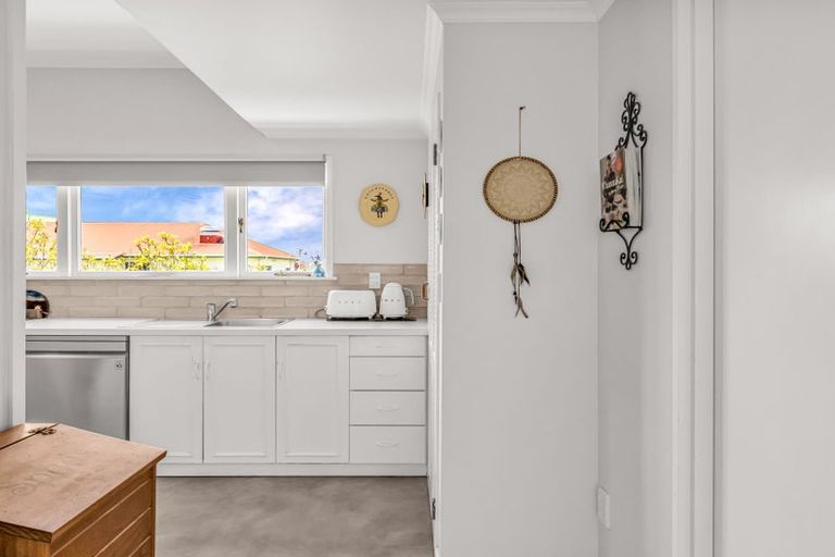 Photo of property in 2c Saint Leonard Street, Saint Johns Hill, Whanganui, 4501