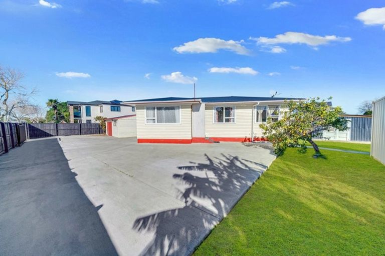 Photo of property in 78 Raglan Street, Mangere East, Auckland, 2024