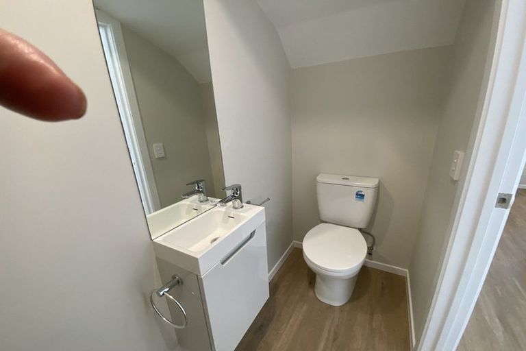 Photo of property in 9/125b Metcalfe Road, Ranui, Auckland, 0612