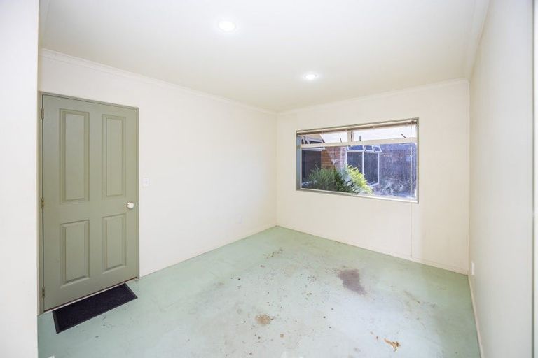 Photo of property in 15 Roderick Place, Rototuna, Hamilton, 3210