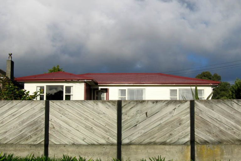 Photo of property in 26 Michael Road, Paraparaumu Beach, Paraparaumu, 5032