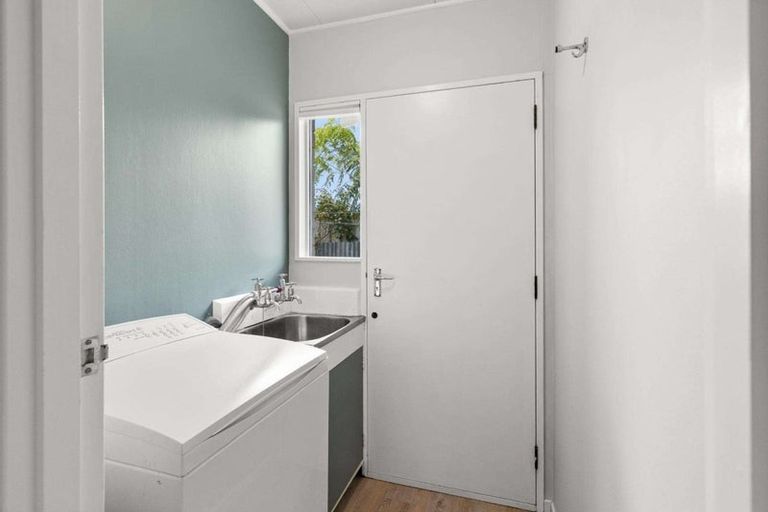Photo of property in 4/500 Lyndon Road East, Hastings, 4122