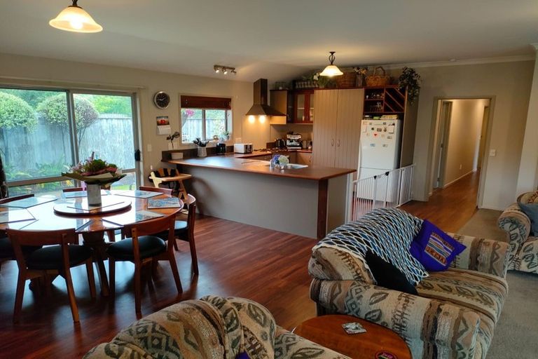 Photo of property in 1b Wellington Street, Feilding, 4702
