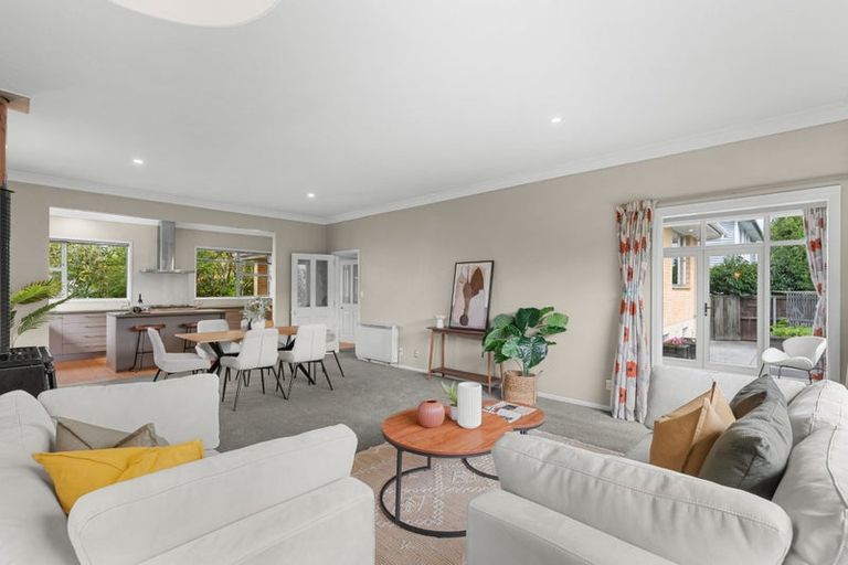 Photo of property in 10 Highfield Place, Avonhead, Christchurch, 8042