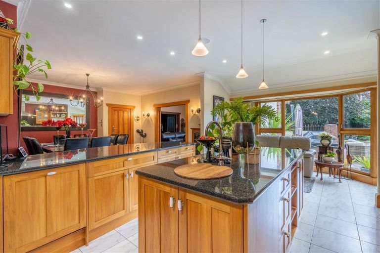 Photo of property in 385 Queens Drive, Windsor, Invercargill, 9810