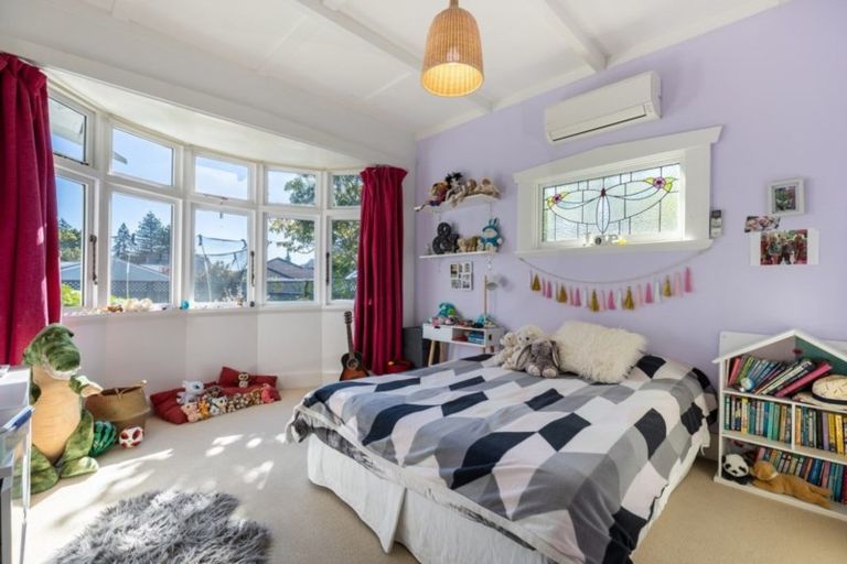 Photo of property in 354 Hardy Street, Nelson, 7010