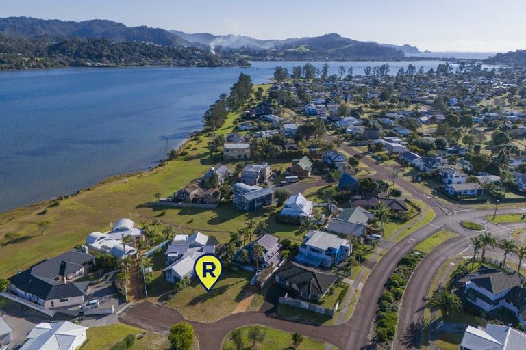 Photo of property in 4a Victoria Court, Pauanui, Hikuai, 3579