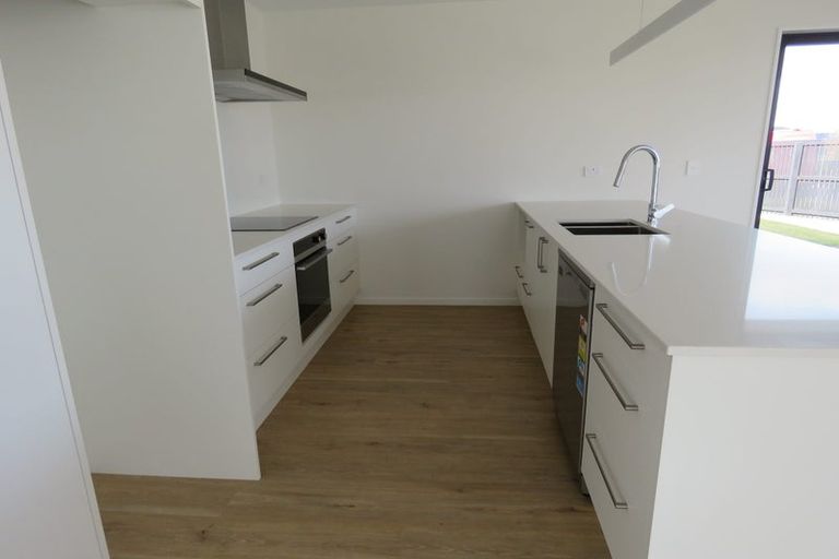 Photo of property in 2 Fauna Street, Halswell, Christchurch, 8025