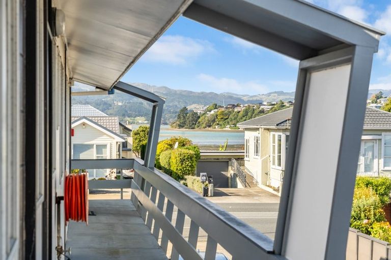Photo of property in 7/35 Mana Esplanade, Paremata, Porirua, 5026