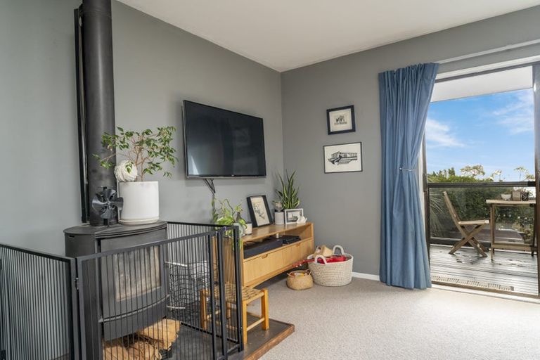 Photo of property in 23 Patiki Place, Titahi Bay, Porirua, 5022