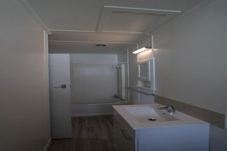 Photo of property in 4/23 Bulteel Street, New Plymouth, 4310