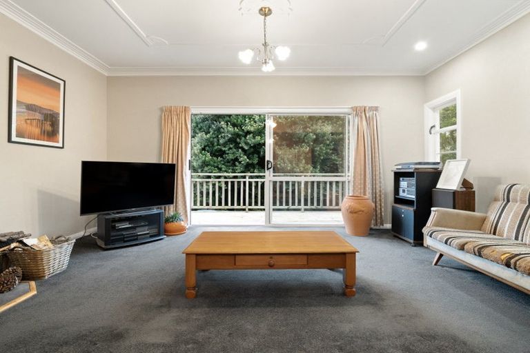 Photo of property in 8 Rosehill Road, Macandrew Bay, Dunedin, 9077