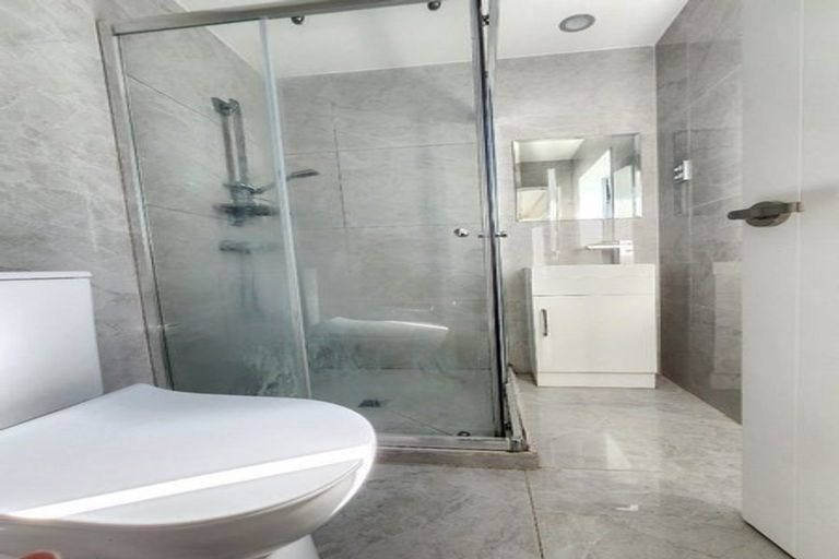 Photo of property in 74a Thompson Terrace, Manurewa, Auckland, 2102