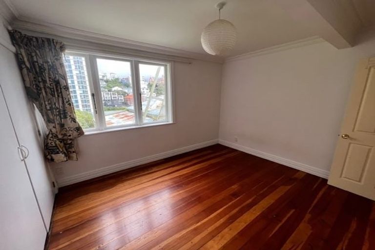 Photo of property in 5/20 Hay Street, Oriental Bay, Wellington, 6011