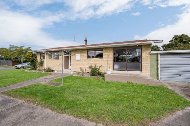 Photo of property in 7a Windlesham Place, Wakefield, 7025