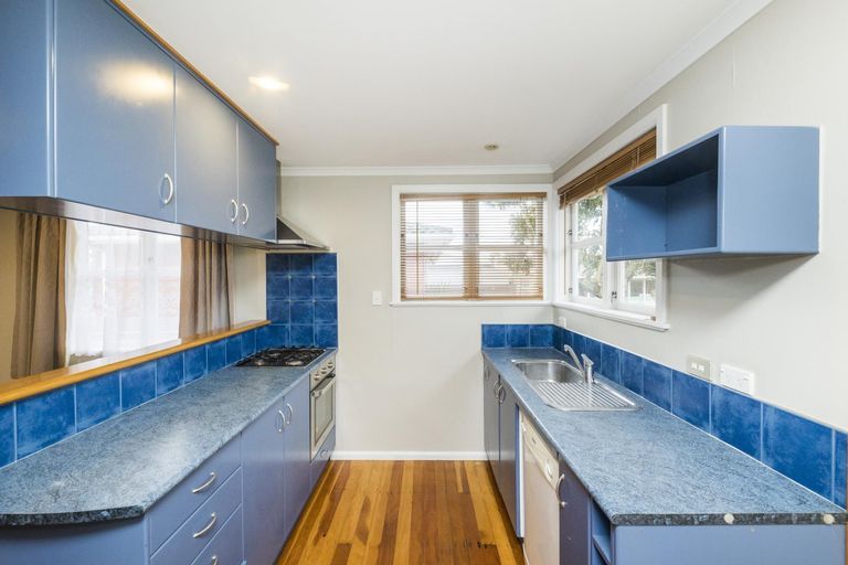 Photo of property in 18 Ronberg Street, Highbury, Palmerston North, 4412