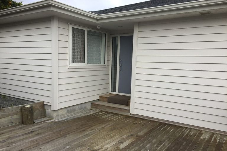 Photo of property in 7a Edgewood Way, Henderson, Auckland, 0612