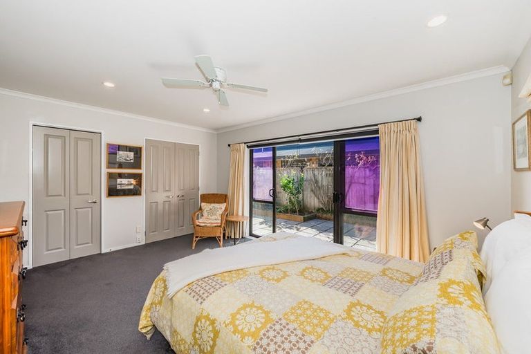 Photo of property in 153 Milne Drive, Paraparaumu, 5032