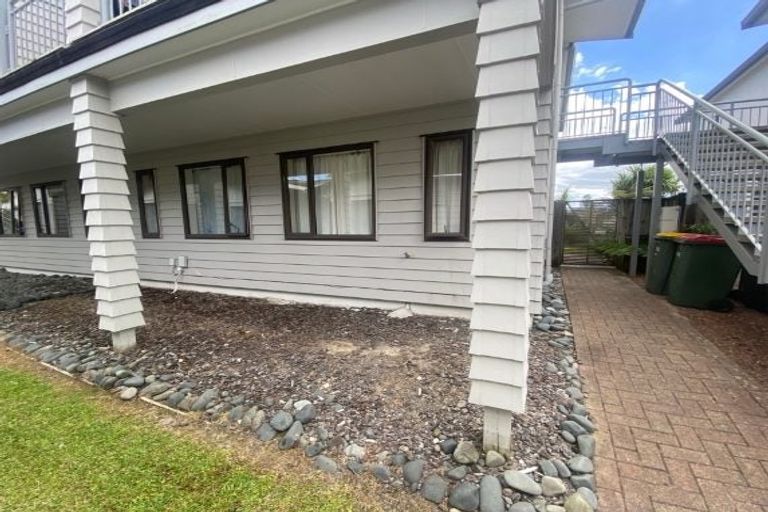 Photo of property in The Grange, 53/92 Bush Road, Albany, Auckland, 0632