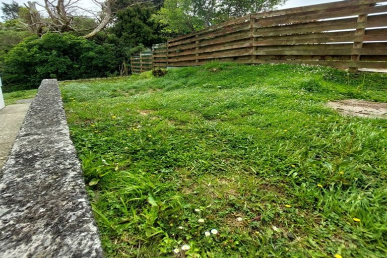 Photo of property in 1/27a Randwick Road, Northland, Wellington, 6012