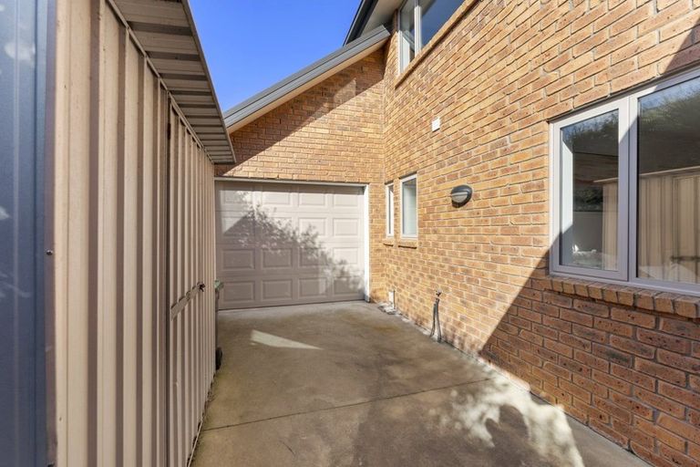 Photo of property in 2 Wedmore Close, Burwood, Christchurch, 8083