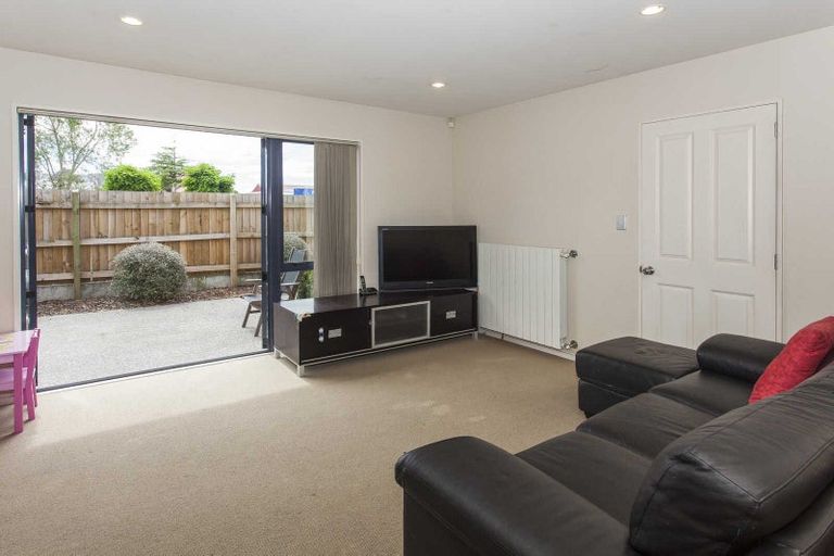 Photo of property in 1022c Colombo Street, St Albans, Christchurch, 8014