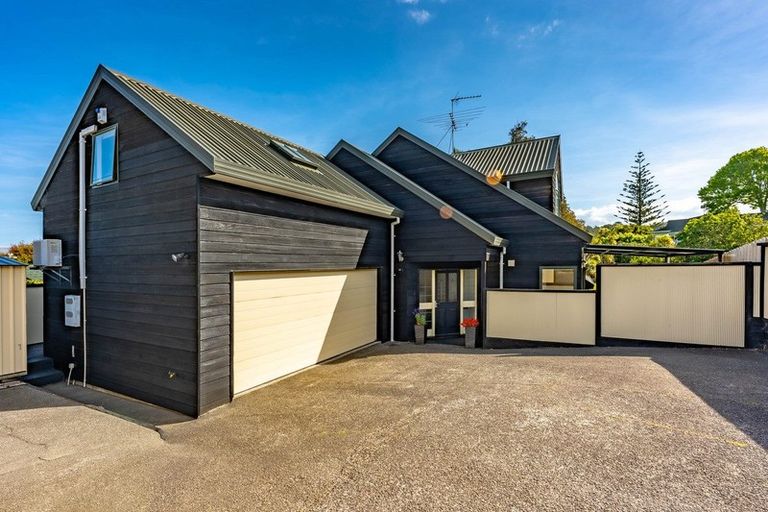 Photo of property in 286 Beach Road, Campbells Bay, Auckland, 0630