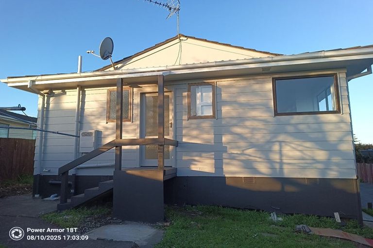 Photo of property in 3 Cade Place, Weymouth, Auckland, 2103