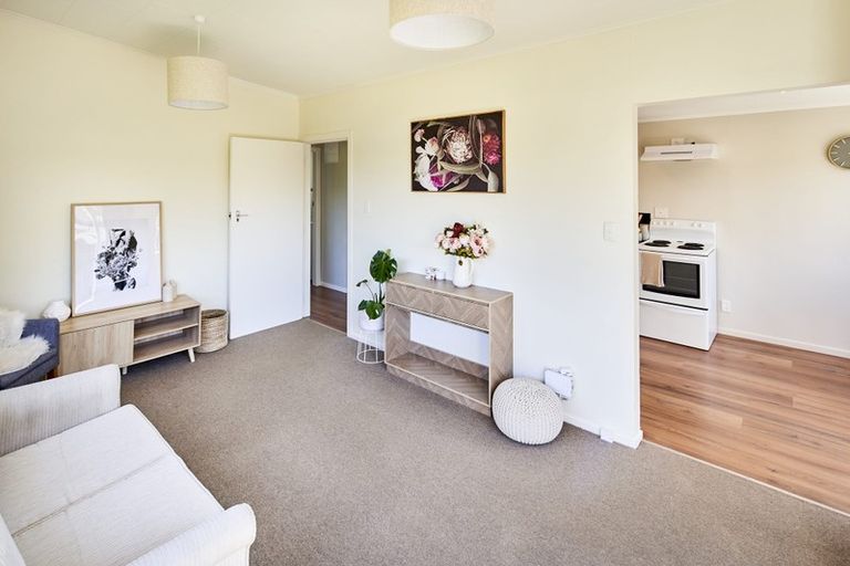 Photo of property in 10 Dominion Park Street, Johnsonville, Wellington, 6037