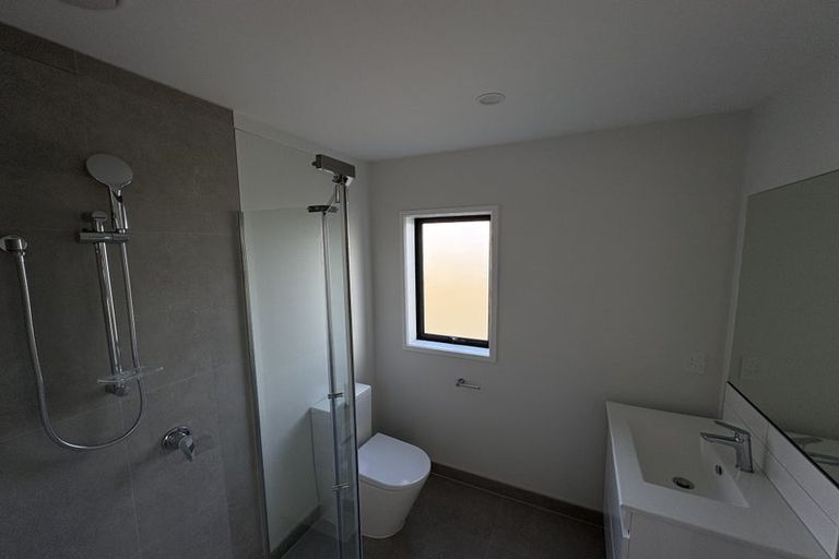 Photo of property in 5/48 Moire Road, Massey, Auckland, 0614